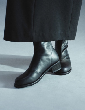 미소페 25FW 신상 앵클부츠